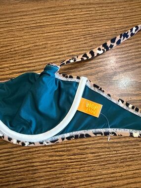 Teal Bikini Top with Leopard Exterior